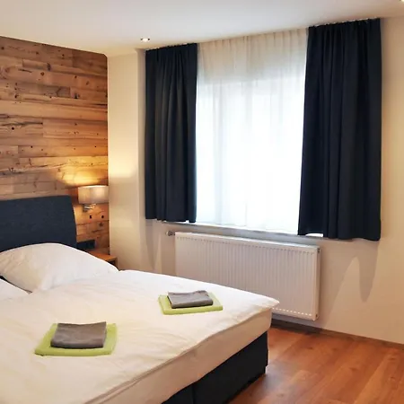 Kubus Apartman *